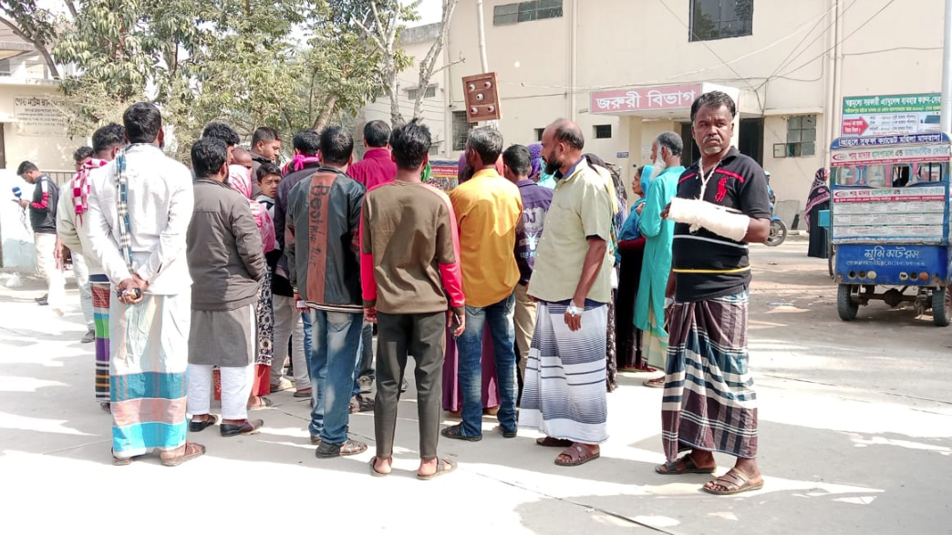ডিবির অভিযানকালে দিনমজুরের মৃত্যু, পরিবারের দাবি হত্যা